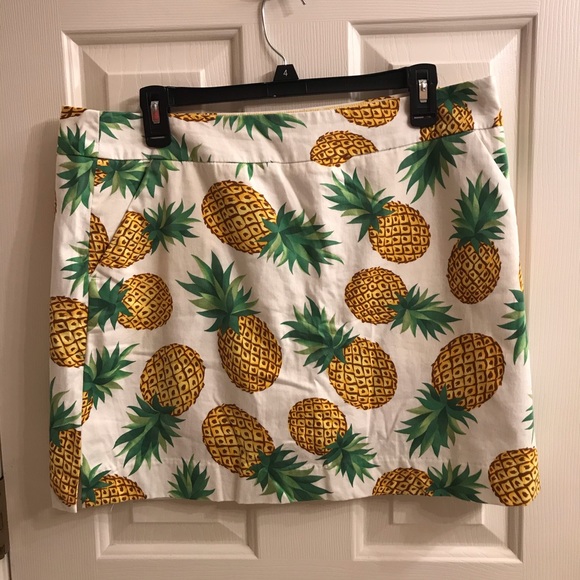 Loudmouth Dresses & Skirts - Loudmouth Golf pineapple print skort